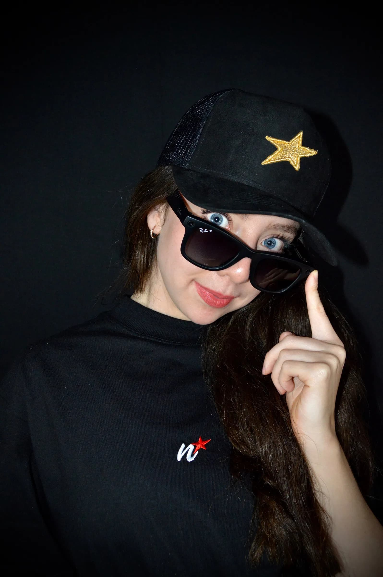 STAR CAP GOLD